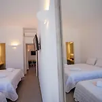 Katikies Ftelia Mykonos * Pánormosz Mikónu